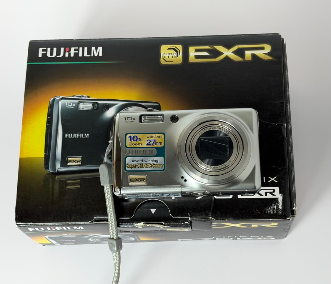 (민트급) 후지필름 f70exr 한글지원 풀박스✨ 상품이미지1