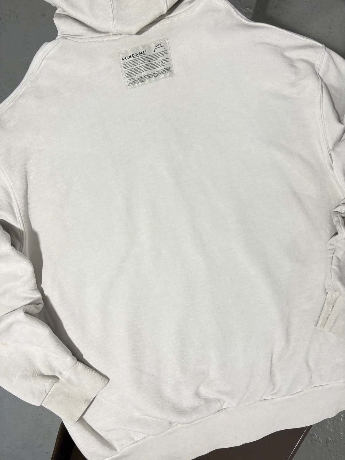 어콜드월 후드티 상품이미지6