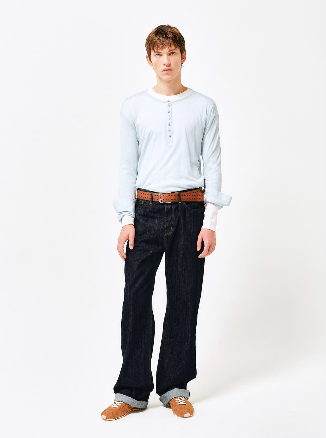 라벨아카이브 Ove wool-blend 헨리넥 라이트블루 2사이즈 상품이미지2