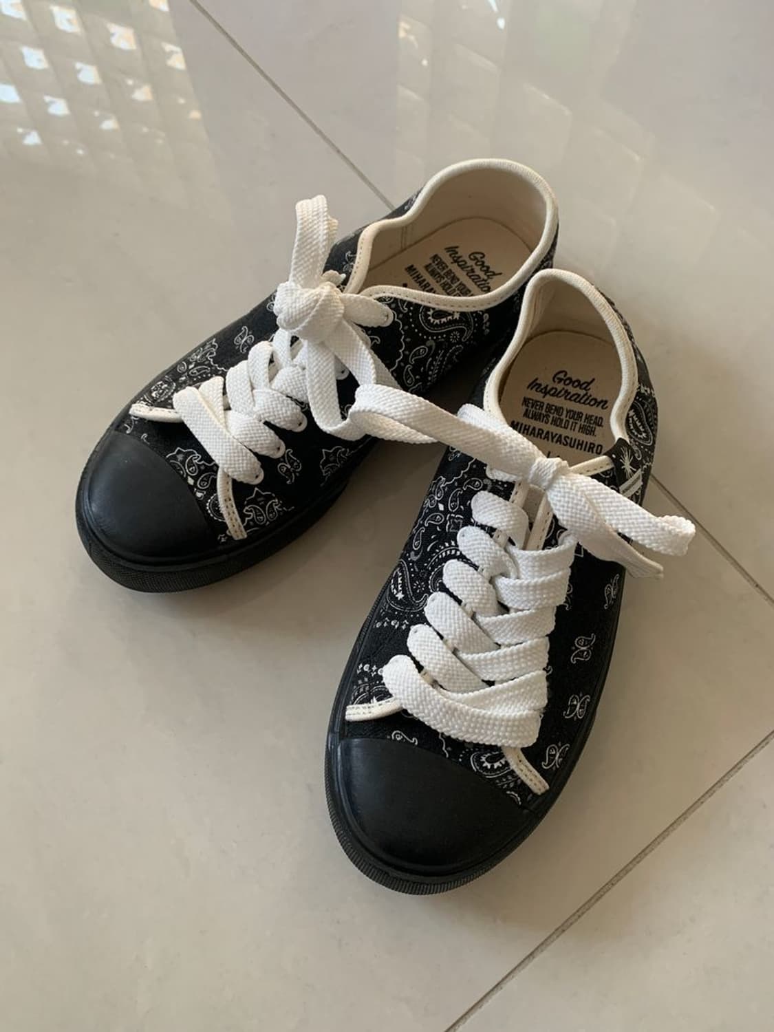 COLLABO SNEAKERS 콜라보 스니커즈 상품이미지1