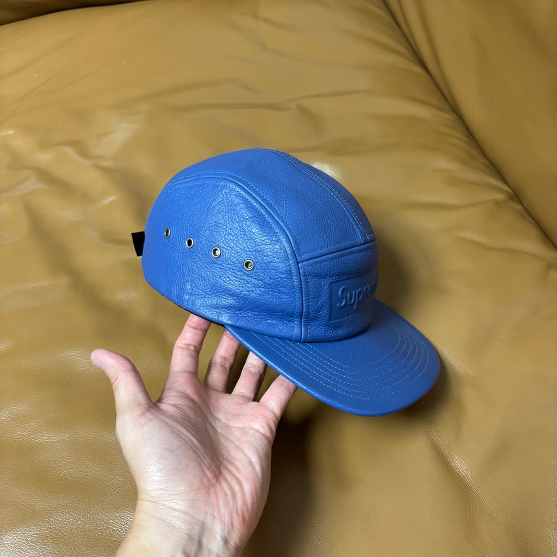 Supreme 슈프림 레더 블루 캠프캡 모자 (Leather Blue) 상품이미지3