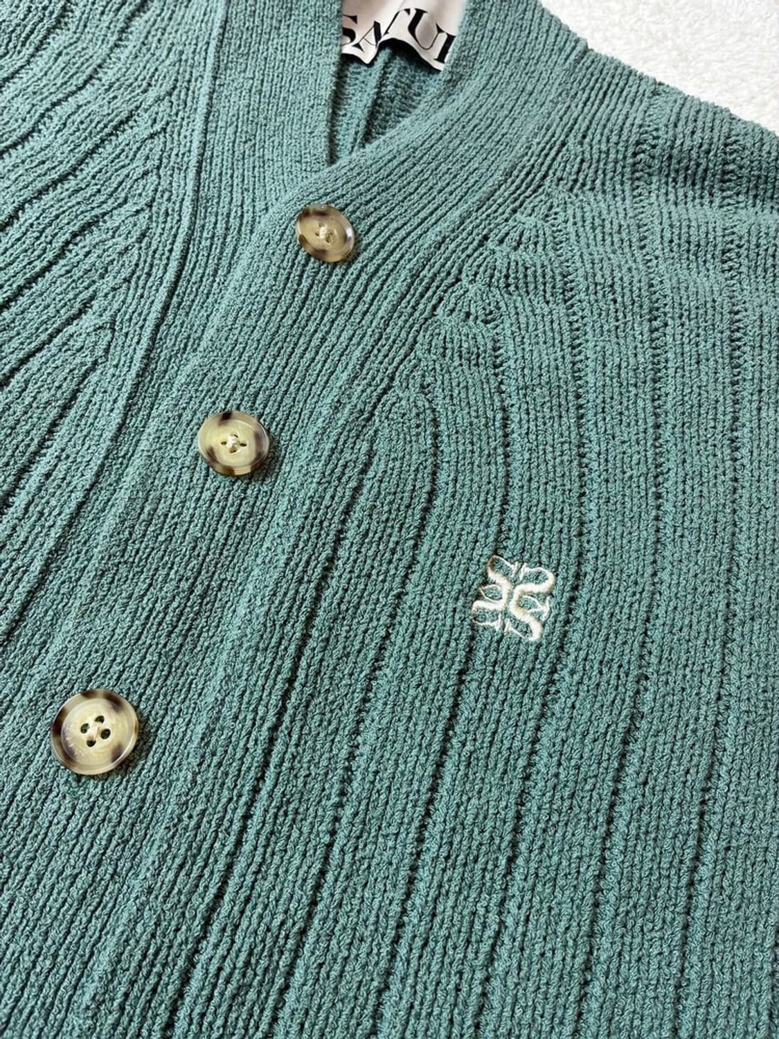 세터 SATUR 파로 오버 사이즈 케이블 가디건 PN6849 상품이미지3