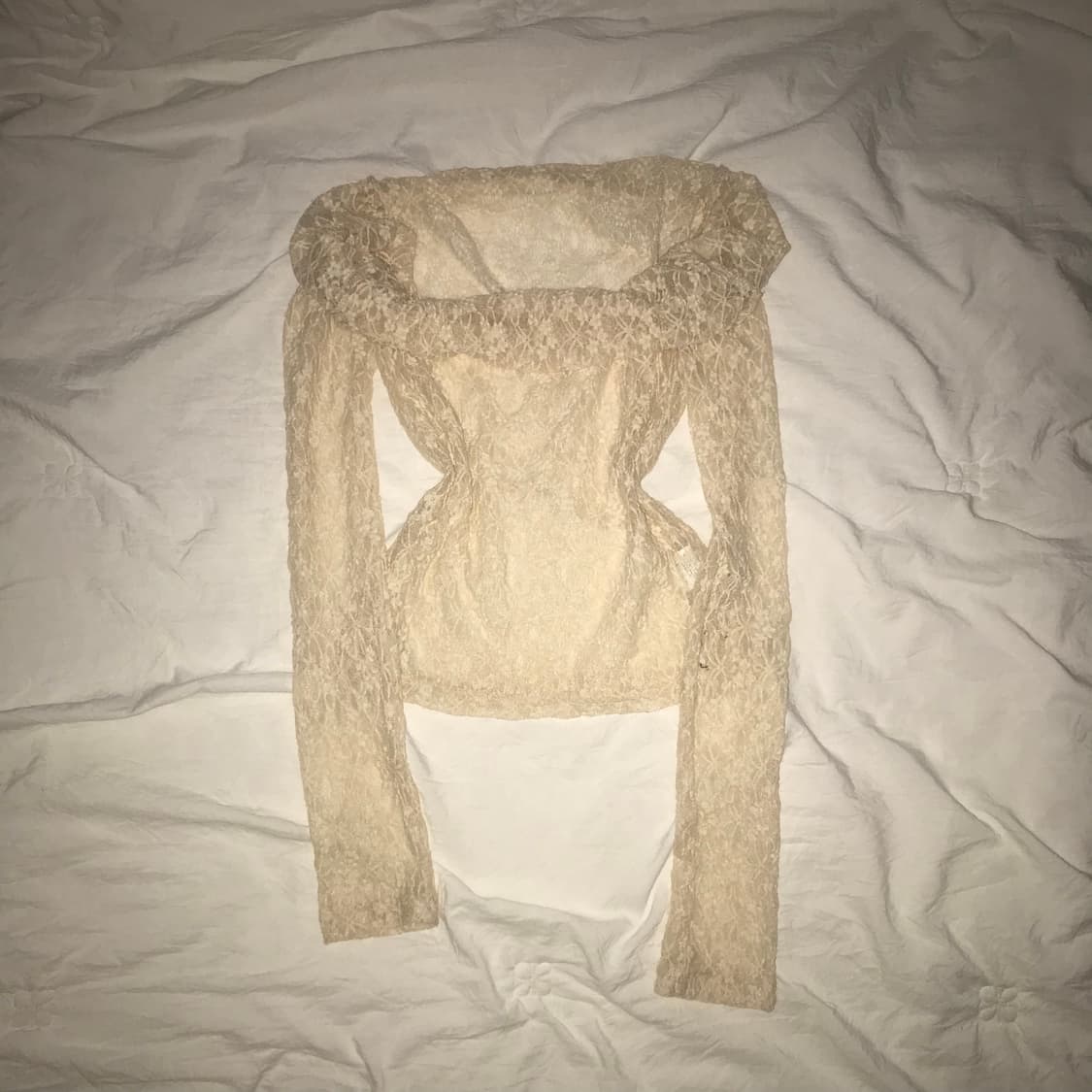 빈티지 프릴 펀칭 레이어드 긴팔 상품이미지1