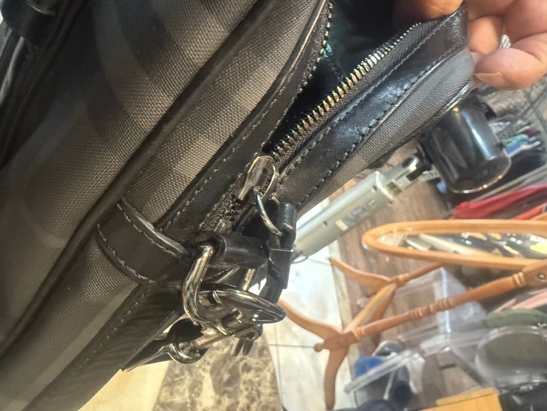 정품 버버리 체크 2way백 팝니다 상품이미지7