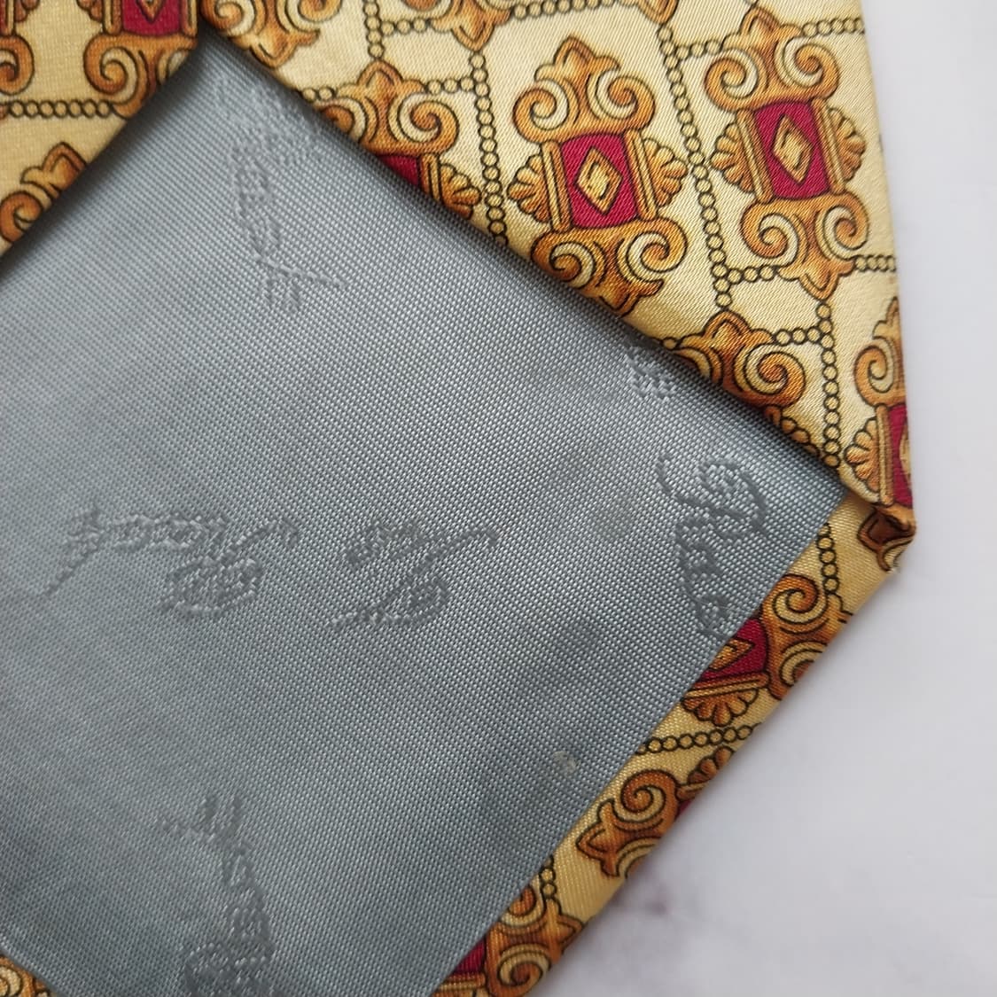 루카 프란치니 실크 기하 패턴 넥타이 10.1cm A등급 K1276

 상품이미지9