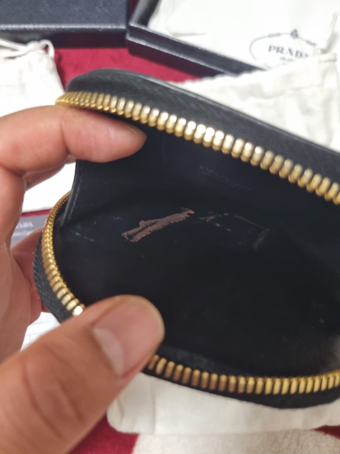 프라다 사피아노 레더 폰홀더백 상품이미지5