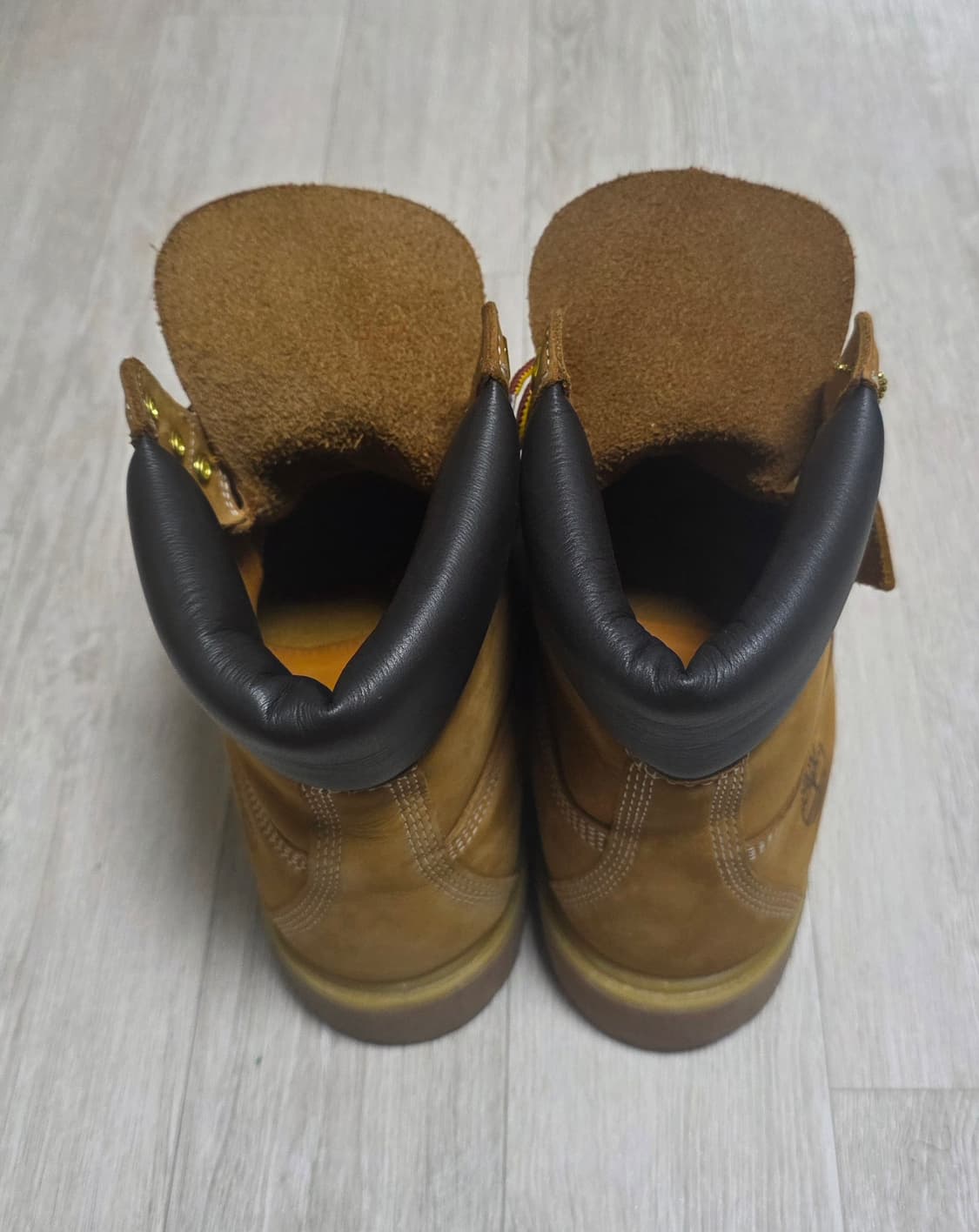 팀버랜드 6인치 워터프루프 프리미엄 부츠(10061 9.5M) 상품이미지3