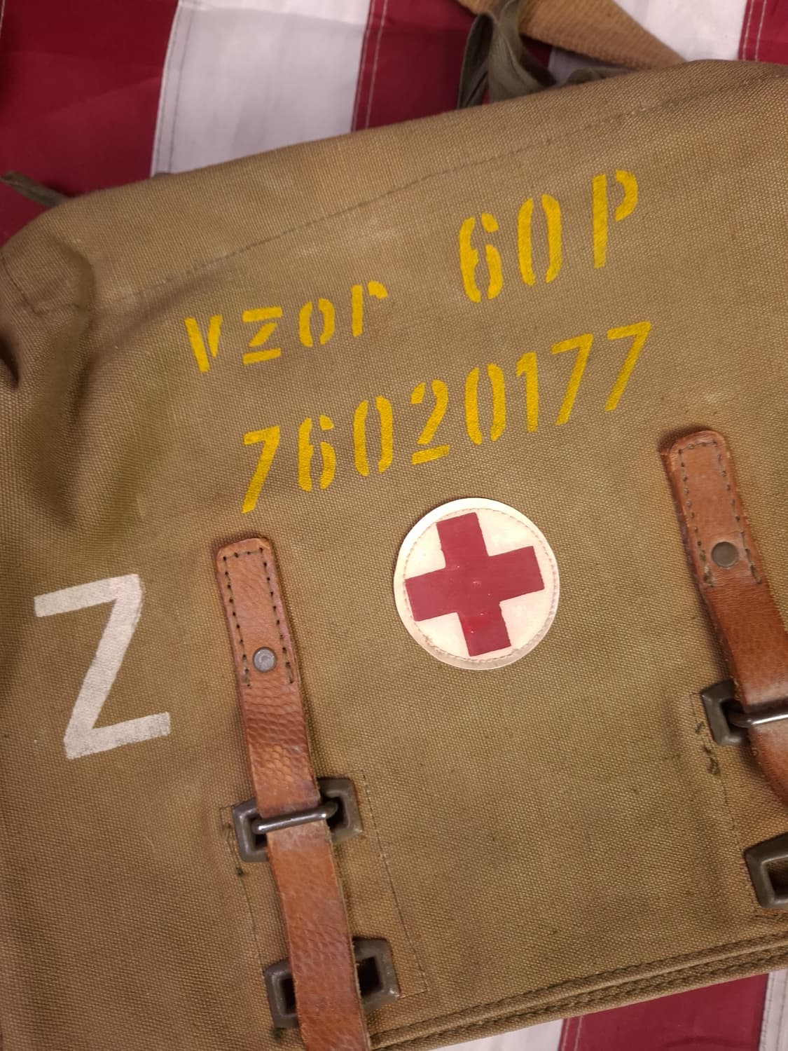 오리지날 체코군 의무병 메딕 숄더백 상품이미지2