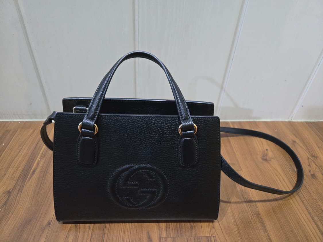 구찌 소호 탑 핸들 백 상품이미지1