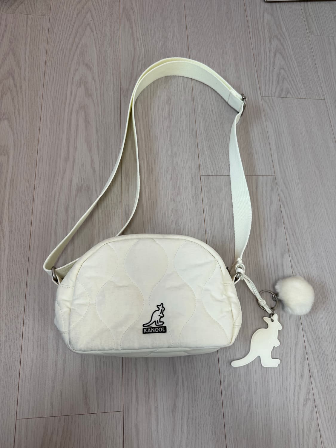 캉골 크로스백 상품이미지1