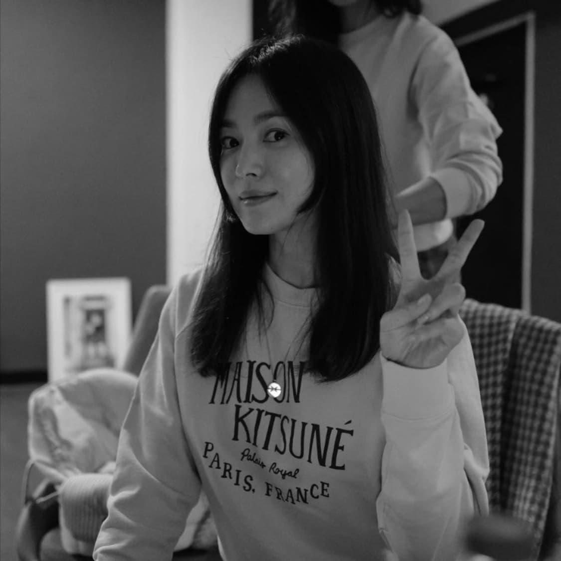 메종키츠네 23 팔레루아얄 맨투맨 상품이미지2