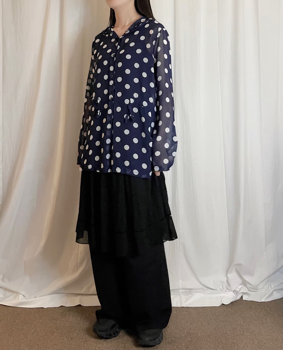 Punching Hem Pleated Midi Skirt - Black 상품이미지4