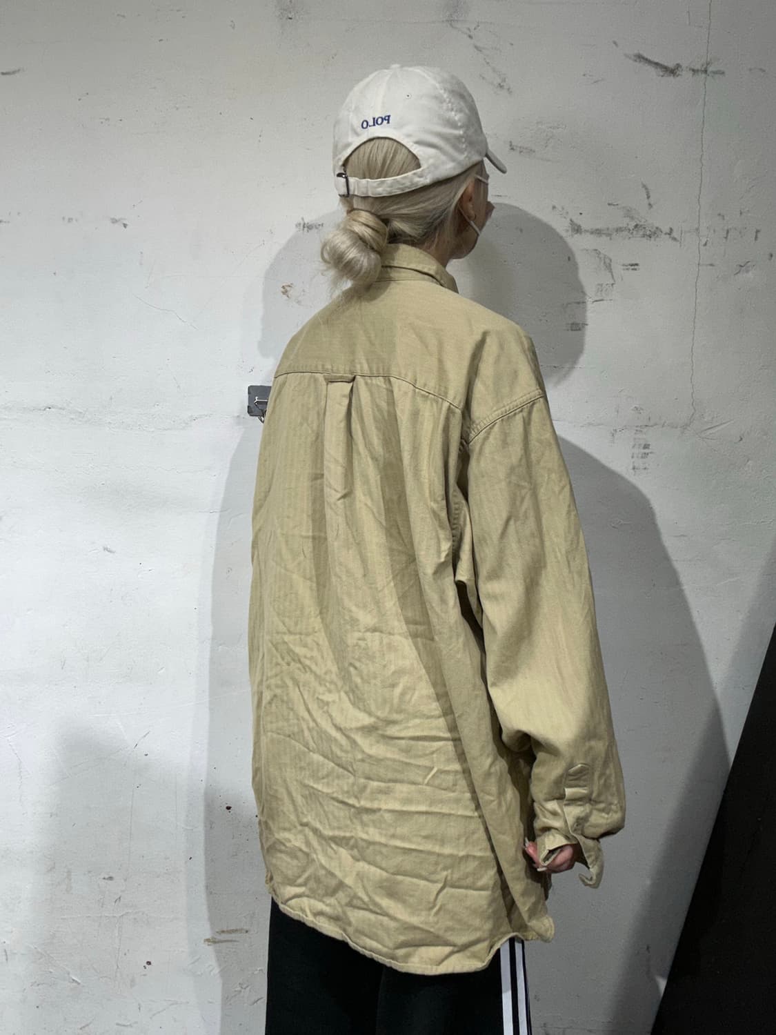 칼하트 베이지 오버핏 솔리드 워크 셔츠 L 상품이미지3