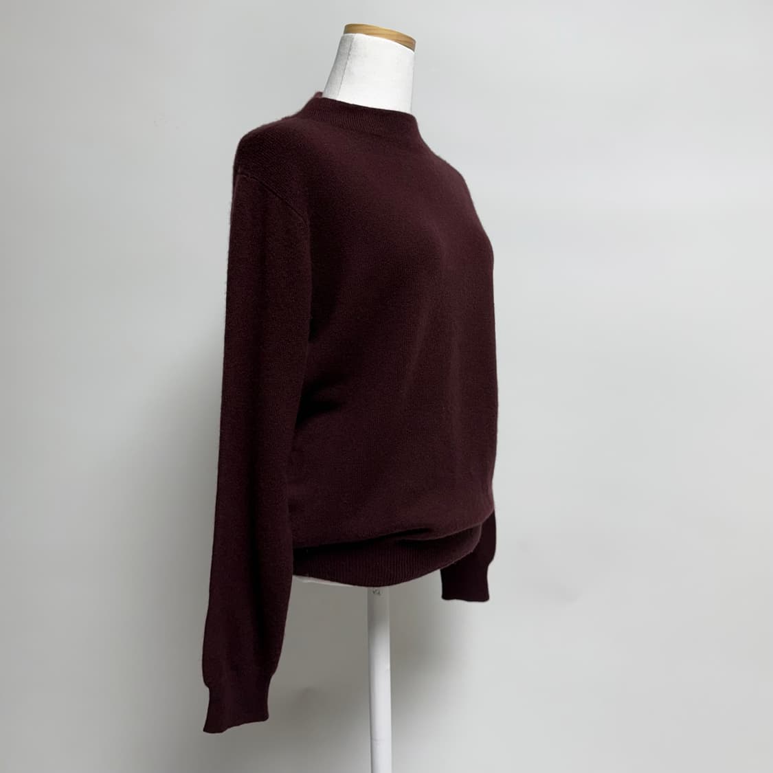 [캐시미어 100%]  딥버건디 하프넥 니트 L 상품이미지2
