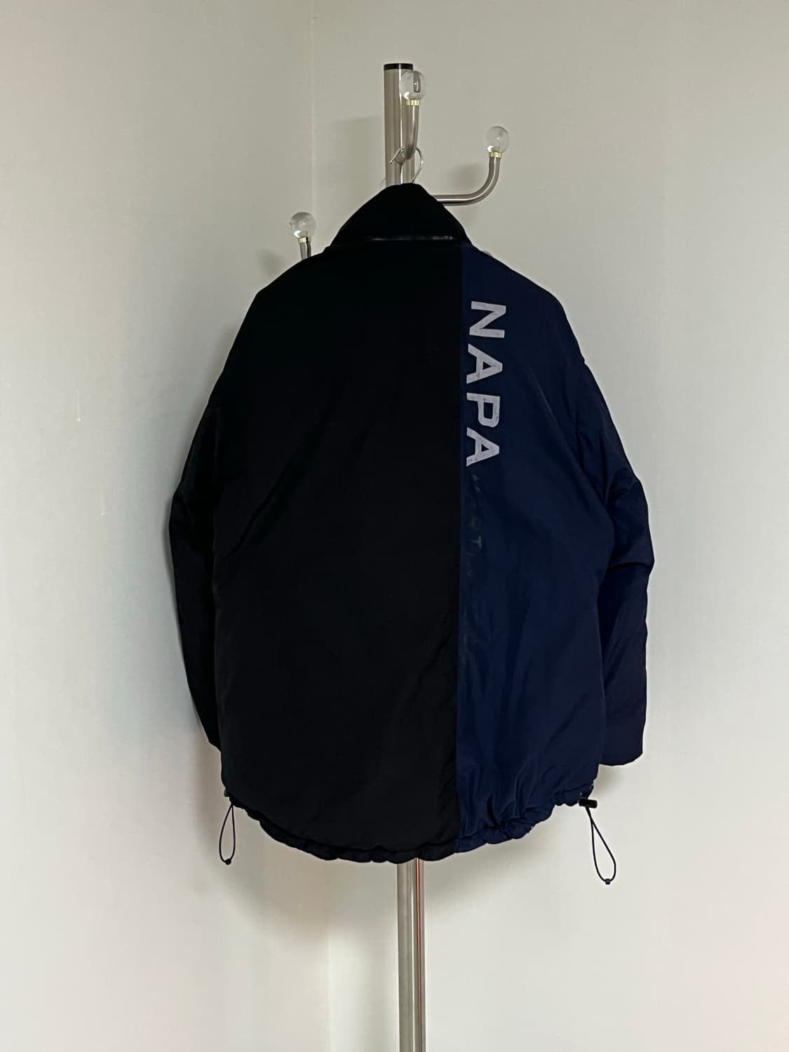 나파 바이 마틴로즈 리버시블 패딩 상품이미지8