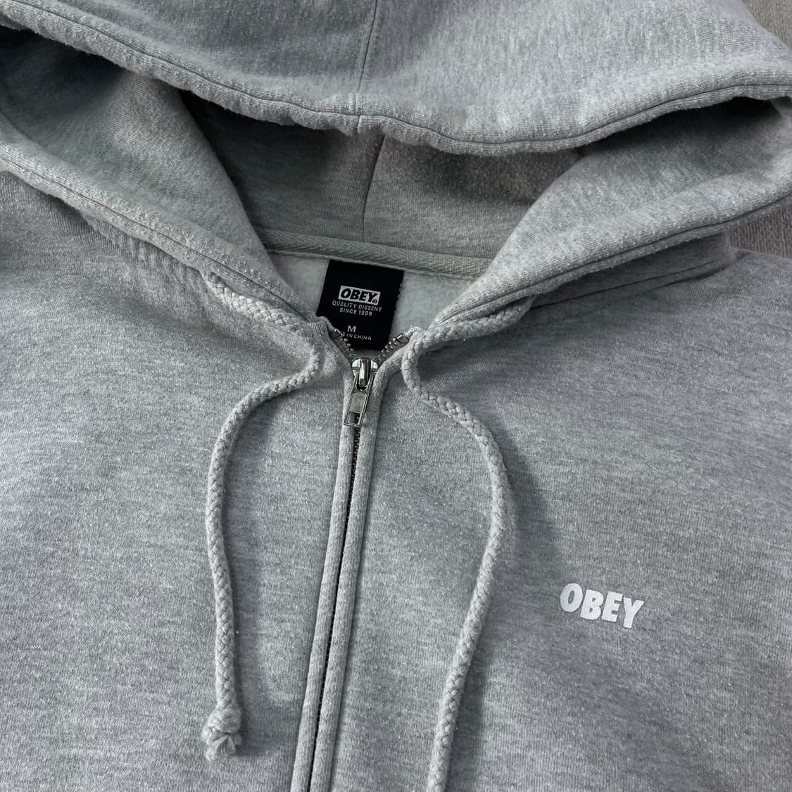 100 오베이 백로고 후드집업 상품이미지3