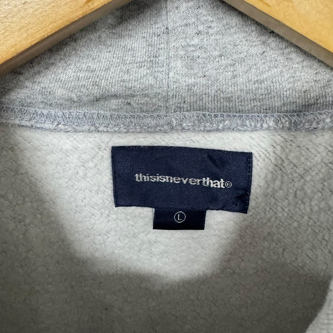 디스이즈네버댓 자수로고 후드티 상품이미지3
