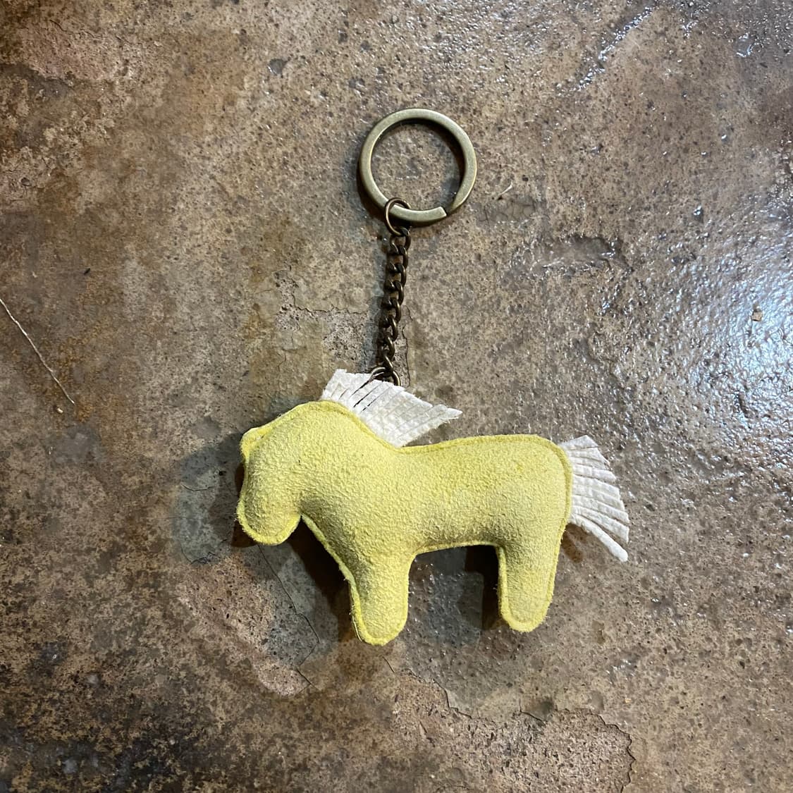 고트스킨 말 인형 키링 (파랑/노랑/핑크) 상품이미지2