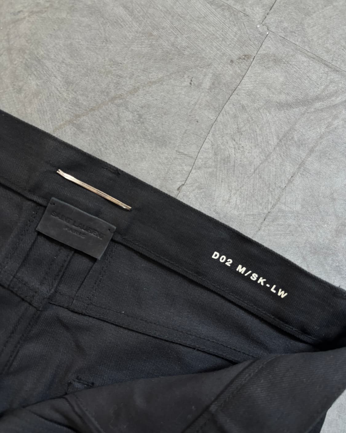 Saint Laurent 생로랑 블랙 컬러 에디 슬리먼 코팅진 상품이미지4