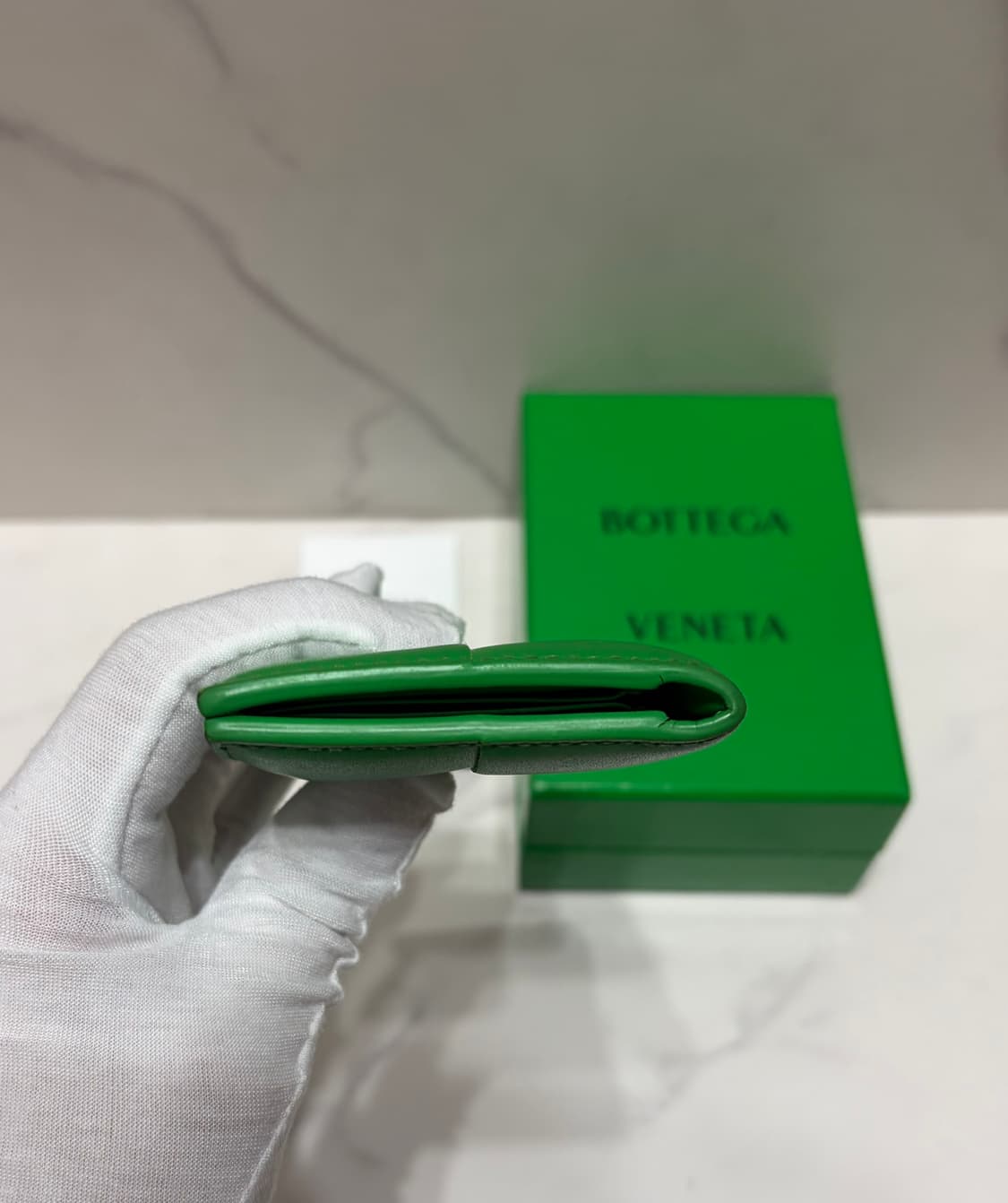 [정품] S급 보테가 베네타 플랩 카드지갑  상품이미지4