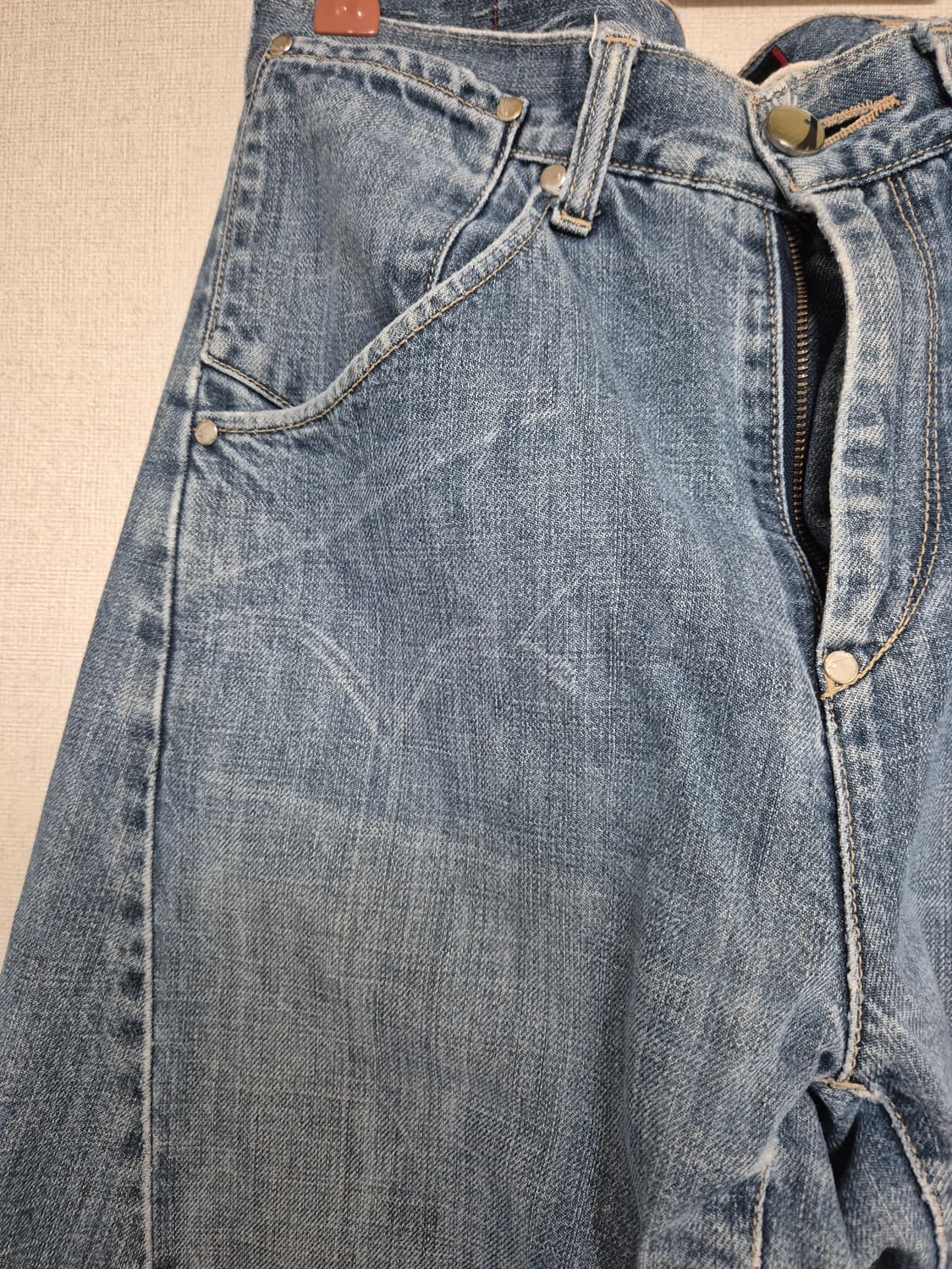 00s 리바이스 엔지니어드 신치백 워싱진 상품이미지5