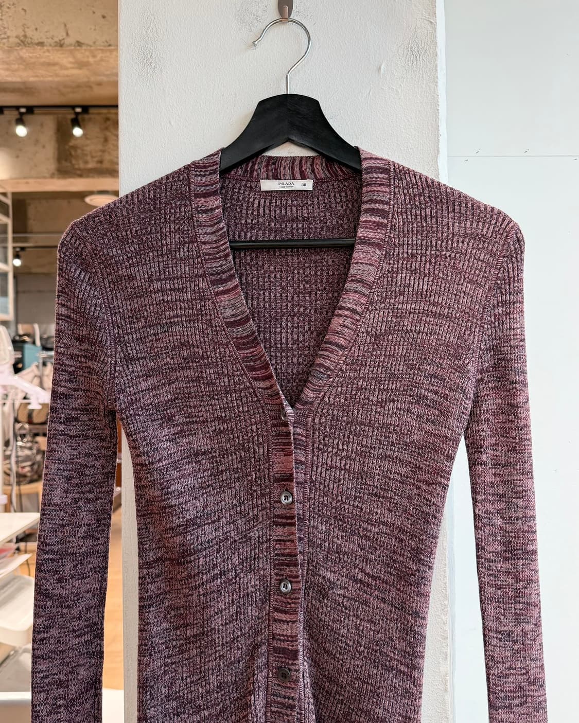 프라다 퍼플 슬림핏 니트 가디건  상품이미지3