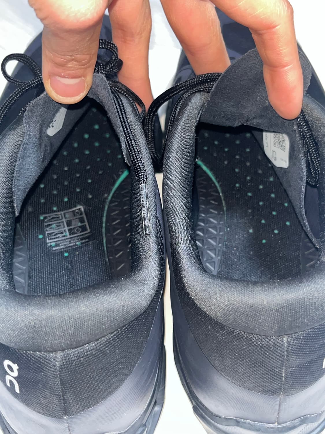 파프온 클라우드벤쳐 블랙 265 상품이미지6