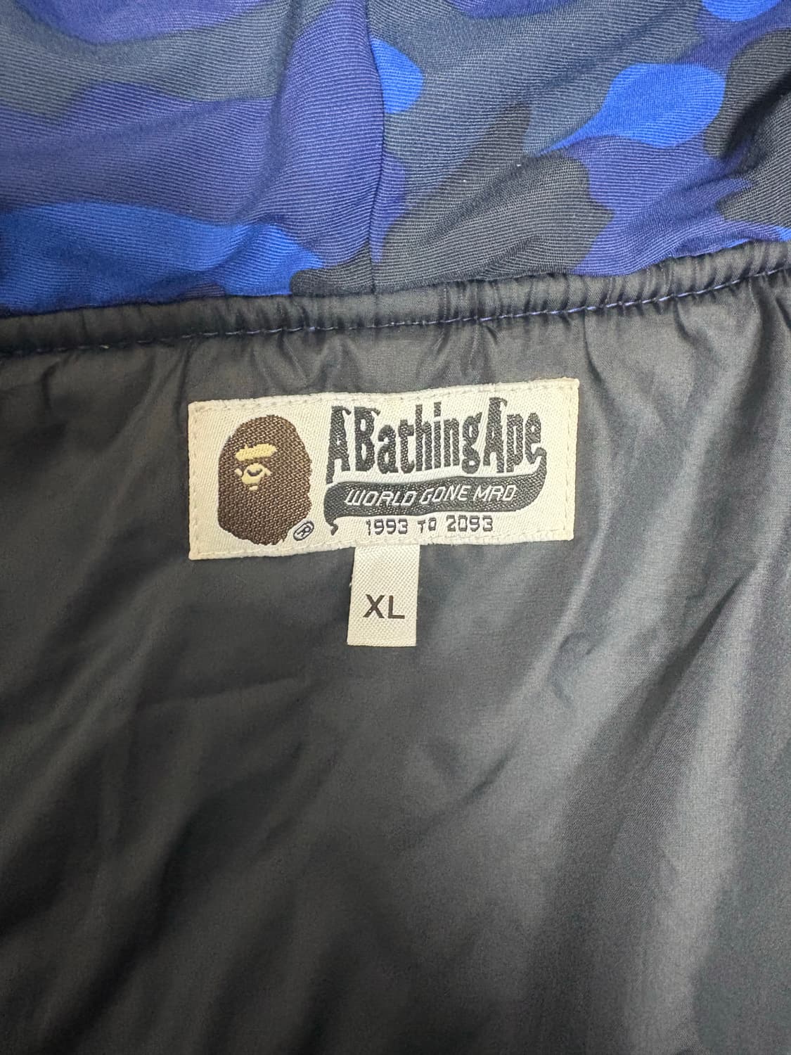 [XL] 베이프 청계 샤크 바시티 패딩 판매합니다 상품이미지4