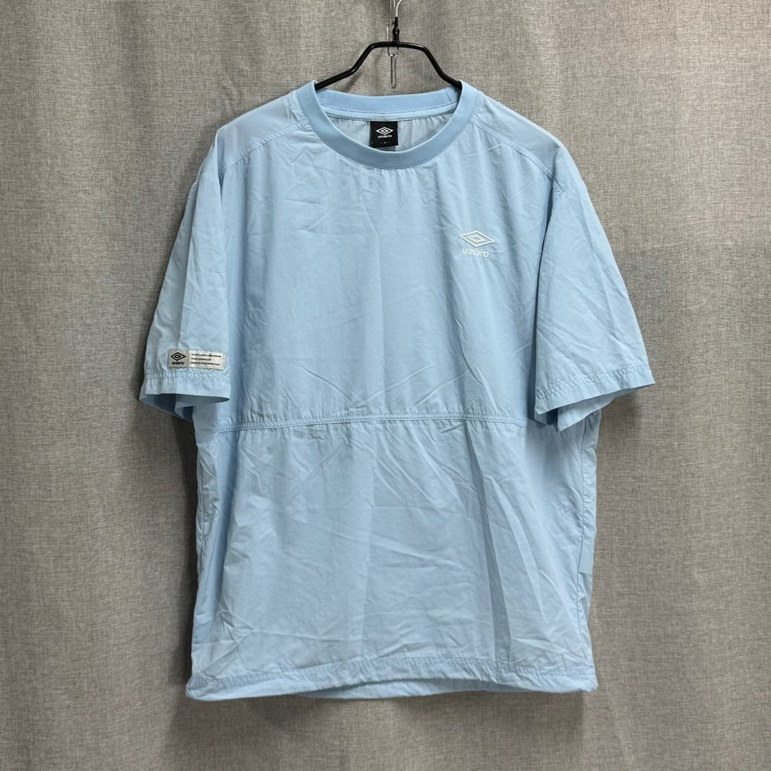 [M/오버핏] 엄브로 스포츠 나일론 반팔 티셔츠 상품이미지1