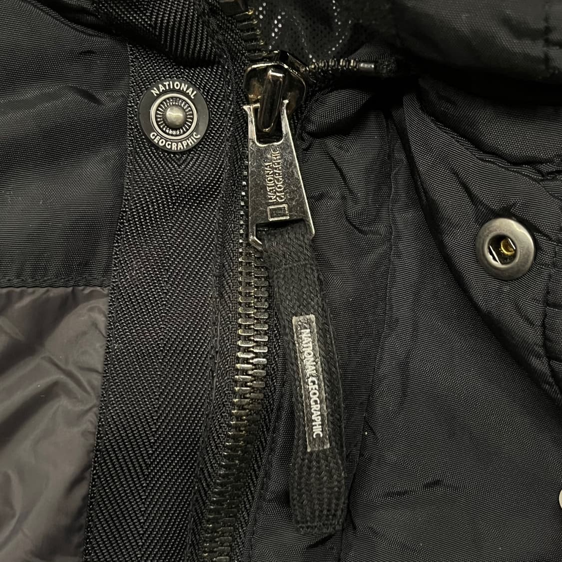 [정품/L] 내셔널지오그래픽 블랙 후드 패딩 점퍼 b19 상품이미지7