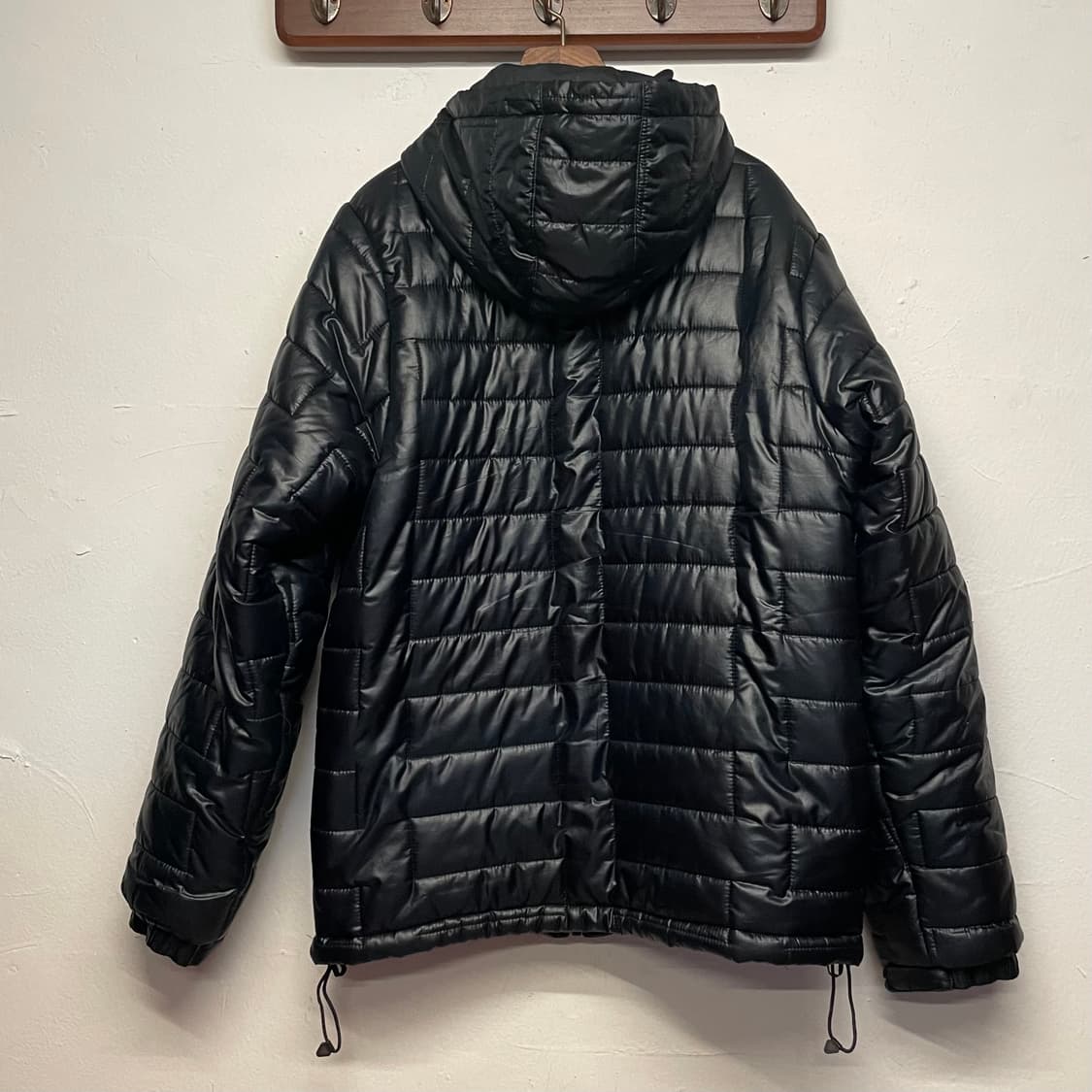 나이키 유벤투스 후디 경량 패딩   상품이미지5