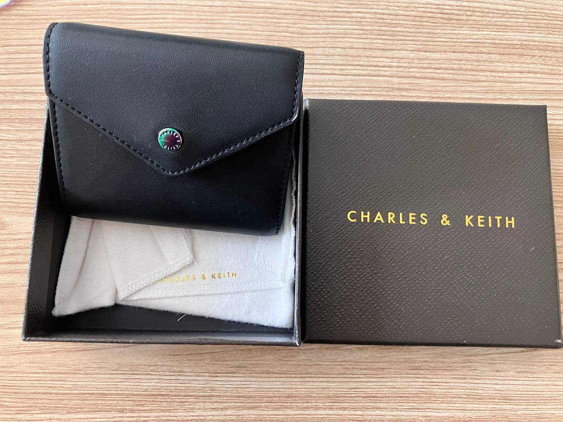 찰스앤키스 블랙 반지갑 상품이미지1