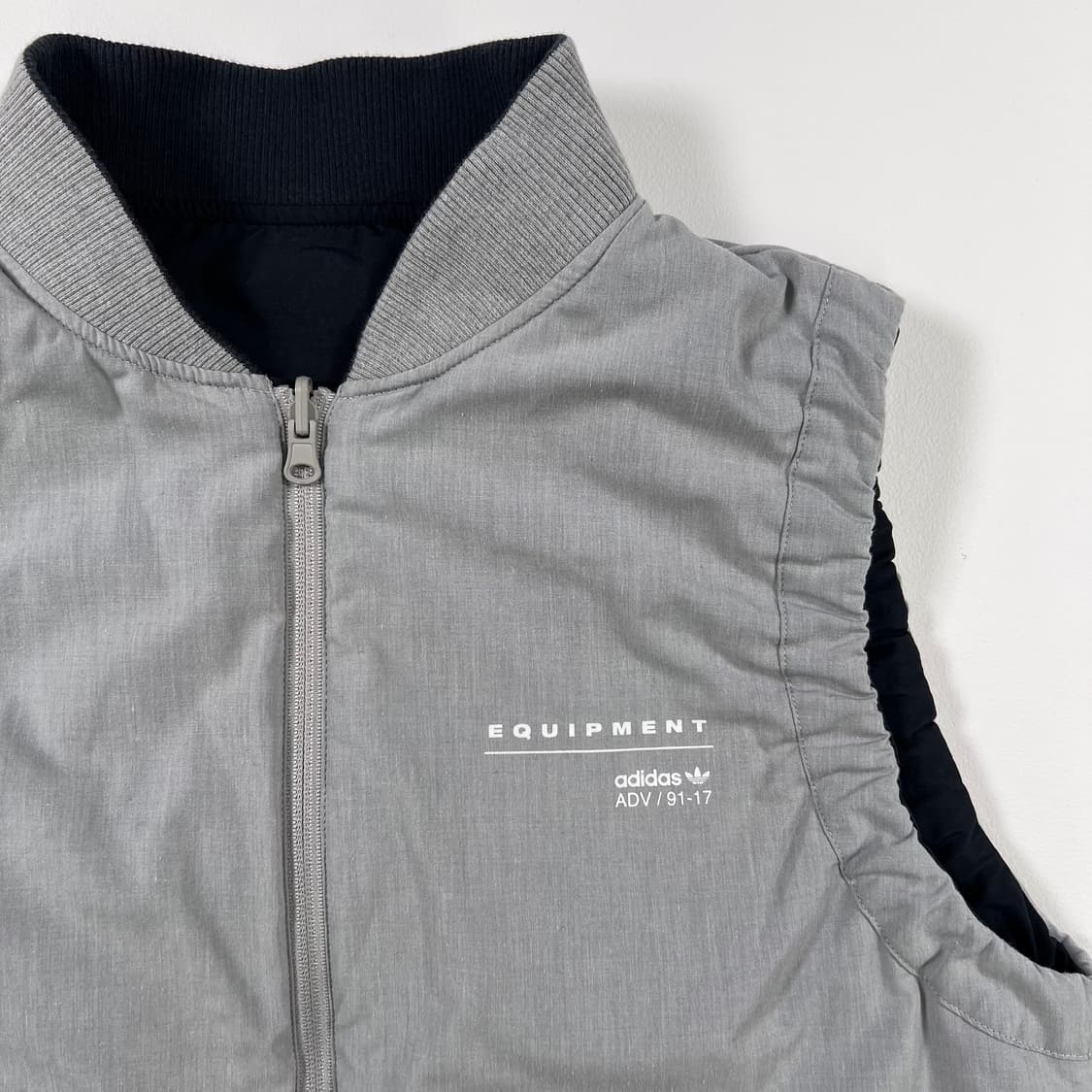 아디다스 이큅먼트 리버서블 베스트 상품이미지8