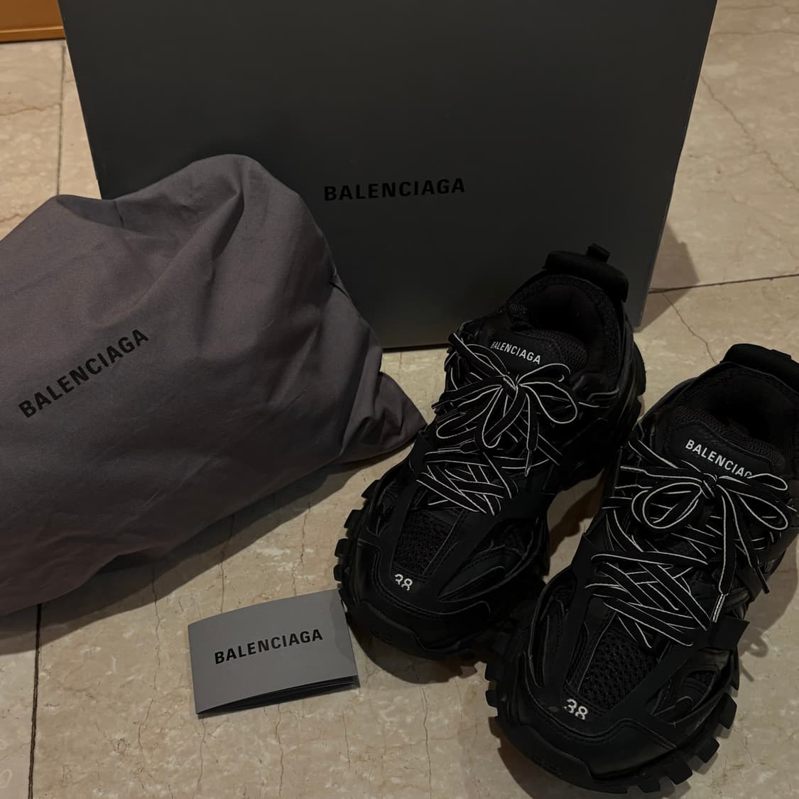 발렌시아가 트리플s 블랙 스니커즈 38, 250 상품이미지3