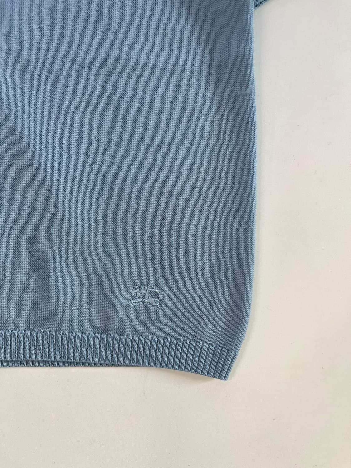 Burberry 버버리 우먼 스카이블루 기마로고 폴라 반팔 니트  상품이미지6