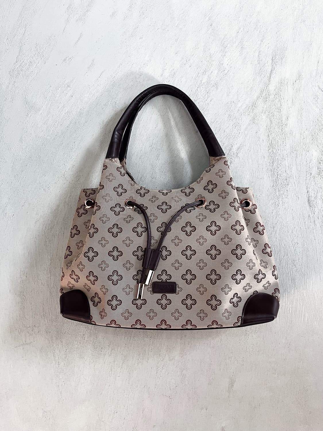 Y’saccs 상품이미지2