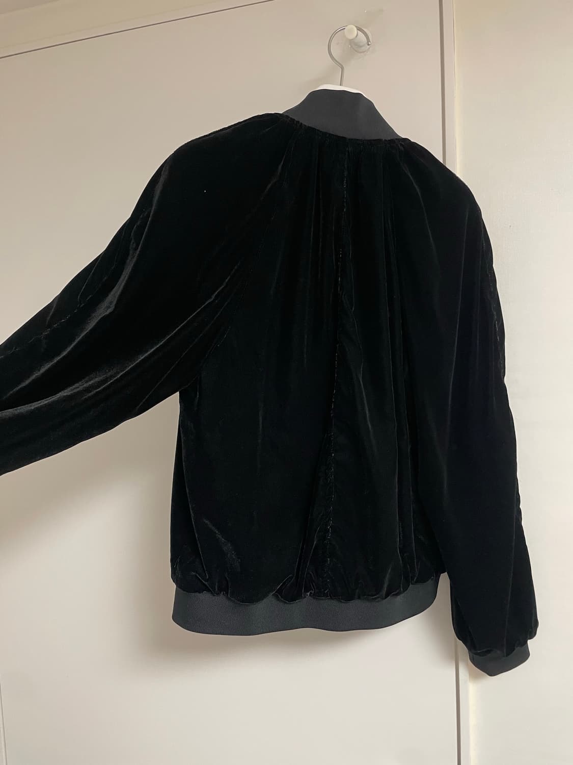 버뮬라 벨벳 집업 상품이미지3