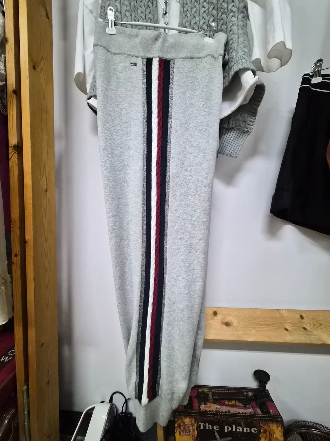 타미힐피거 icons 조거팬츠. SJYP 케이블 니트 베스트 상품이미지6