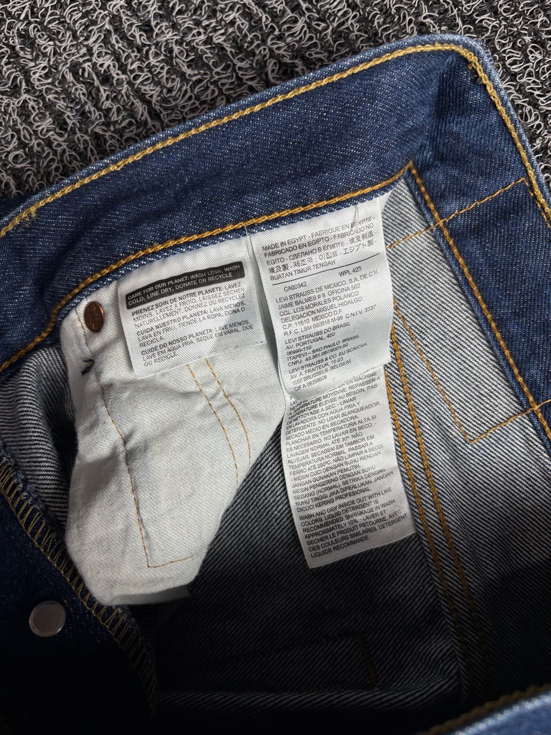 리바이스 501 레귤러핏 인디고 데님 팬츠 1513 상품이미지3