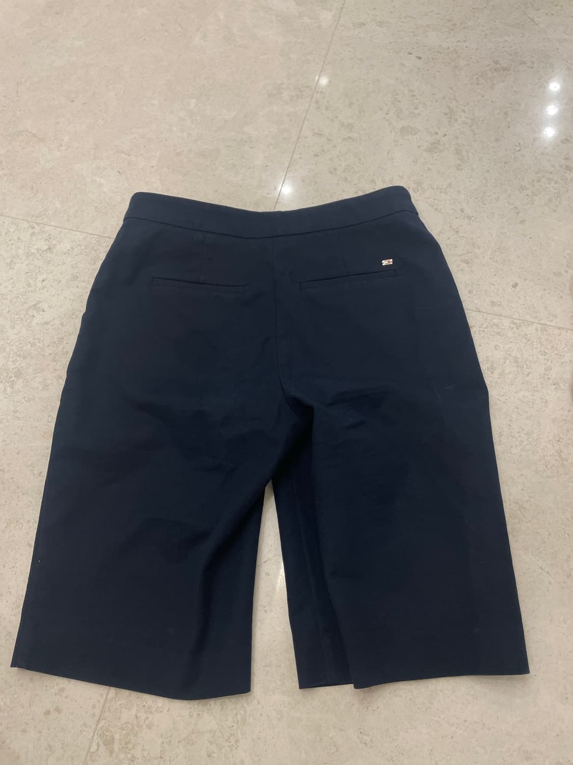 Tommy Hilfiger 네이비 4부 바지 상품이미지3