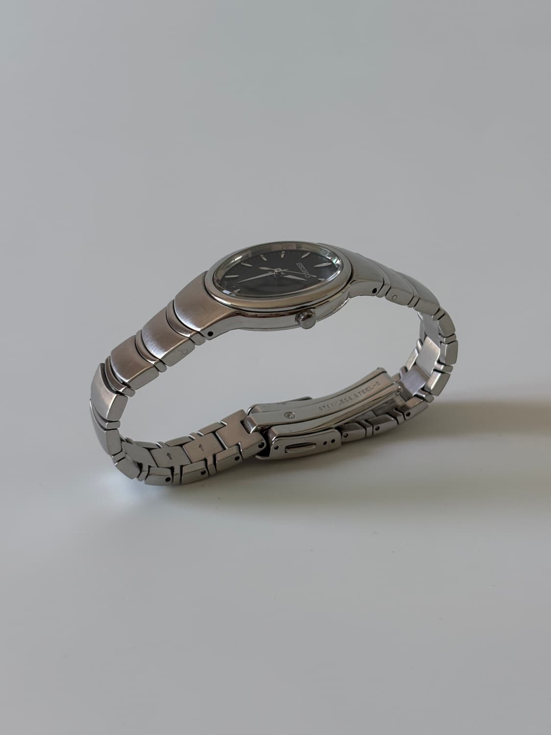 2000s Black Dial Oval Ladies Quartz 상품이미지5