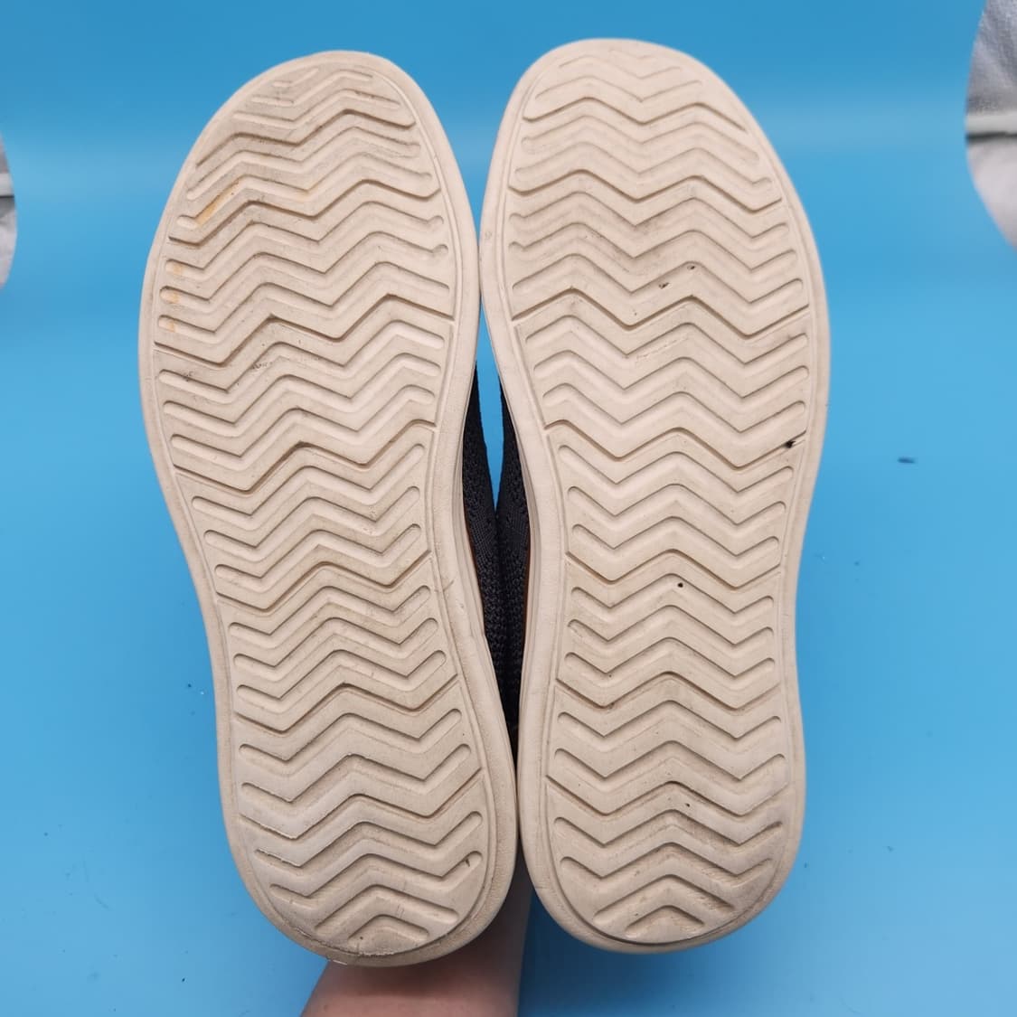 o 스튜디오닷닷닷 남성스니커즈 실사이즈270 상품이미지3