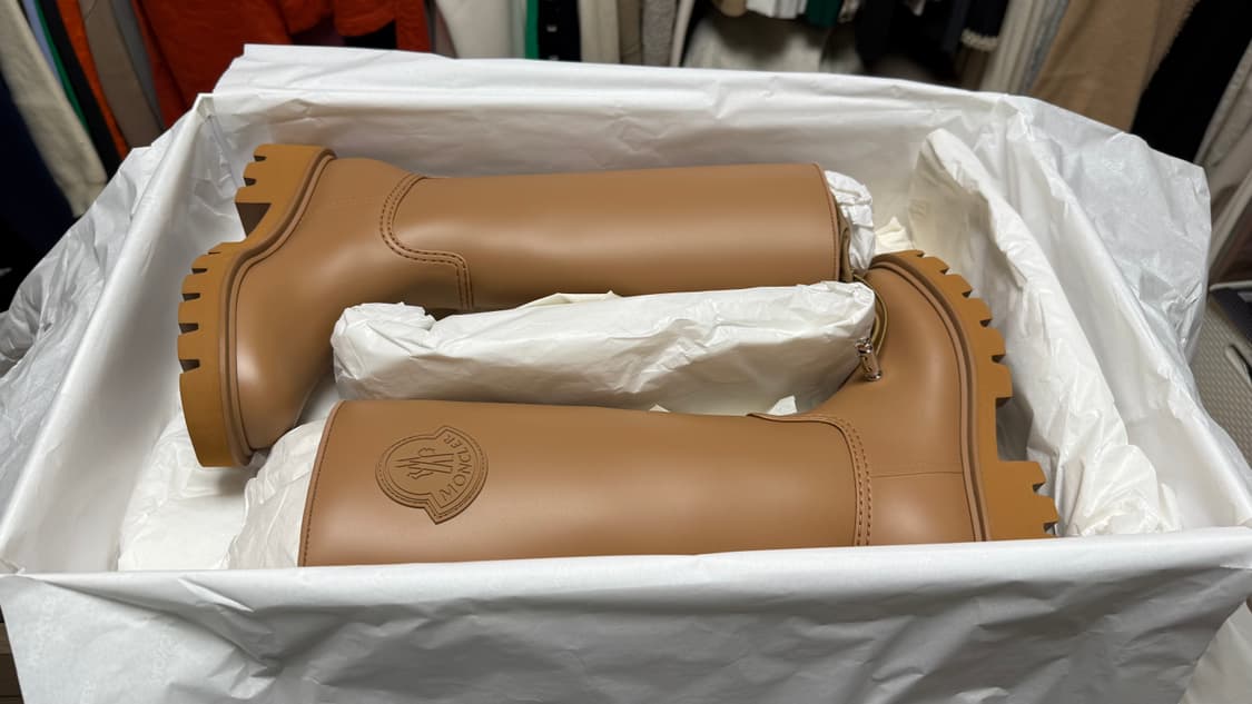 (새상품) 몽클레르 레인부츠 230 풀박스 상품이미지7