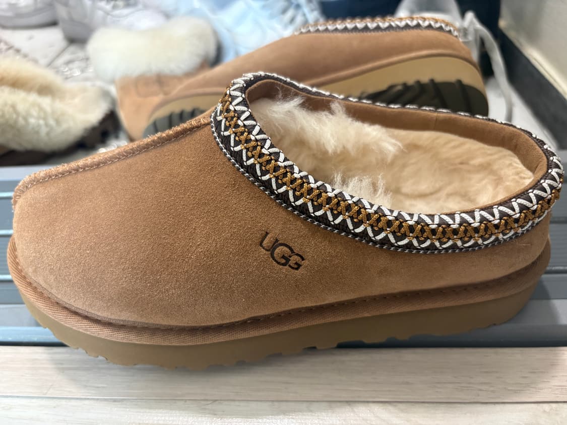 어그 타이만 스웨이드 240 상품이미지2