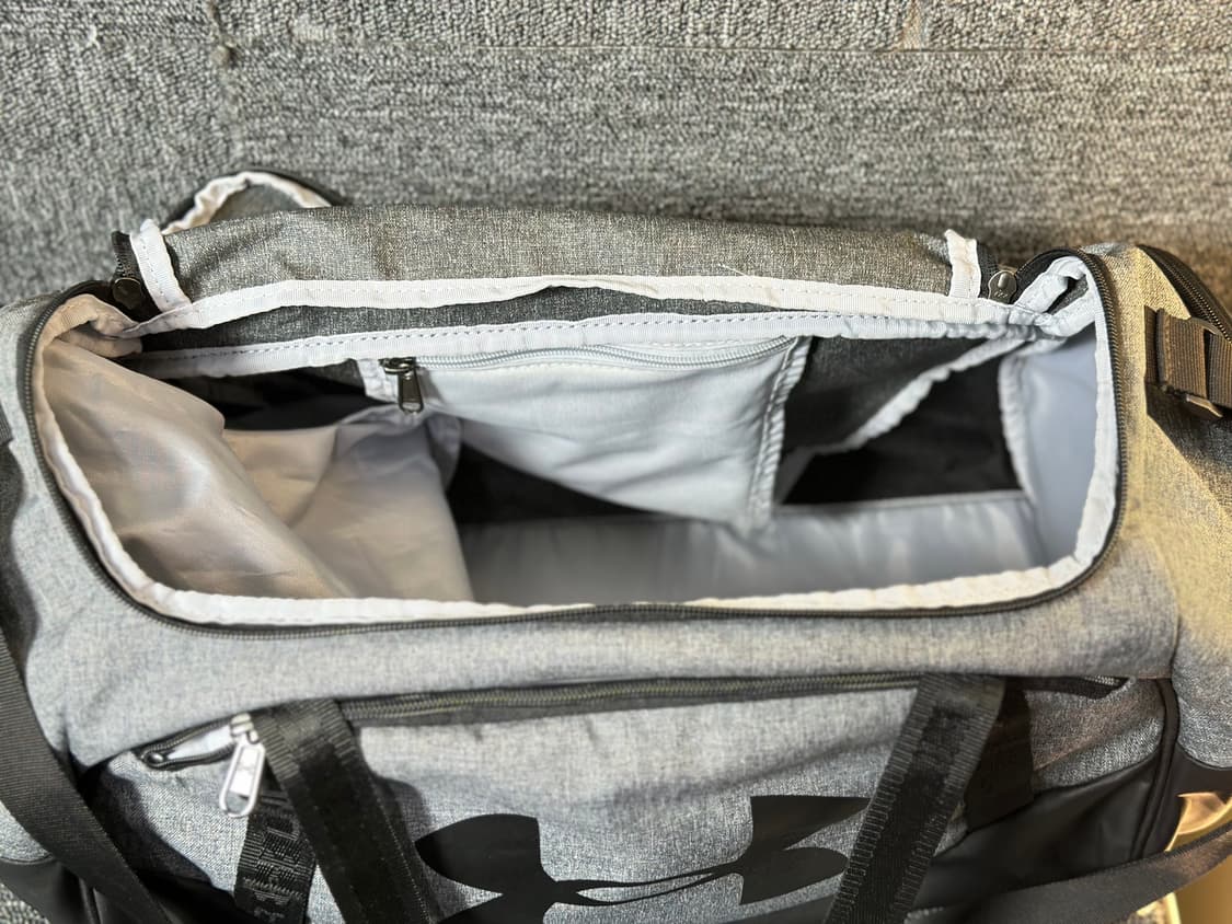 언더아머 더플백 회색 상품이미지8