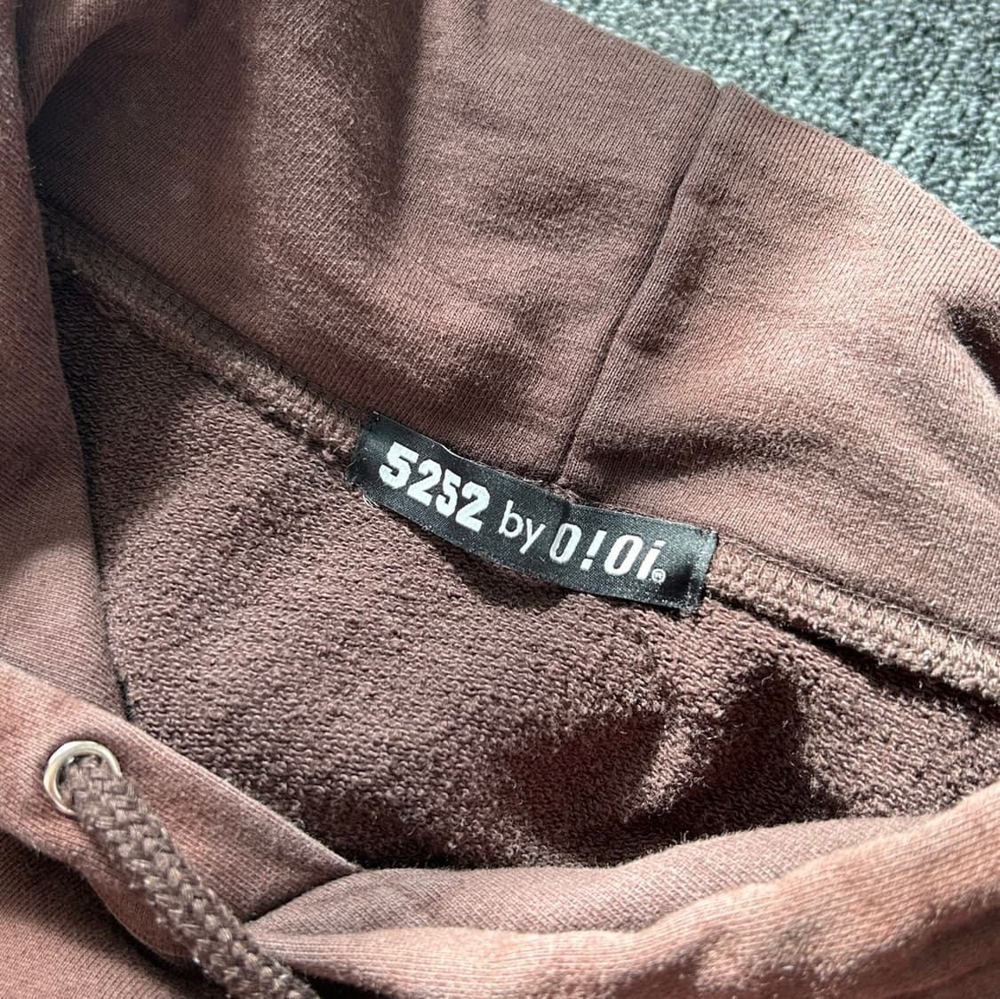 오아이오아이 브라운 후드티 상품이미지8