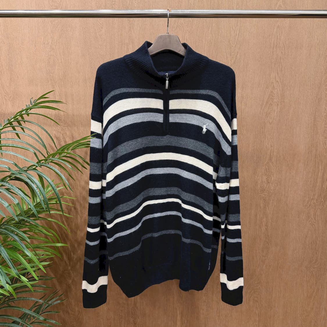 폴로 랄프 로렌 하프 집업 니트 멀티 스트라이프 로고 자수 루즈핏 블랙 상품이미지1
