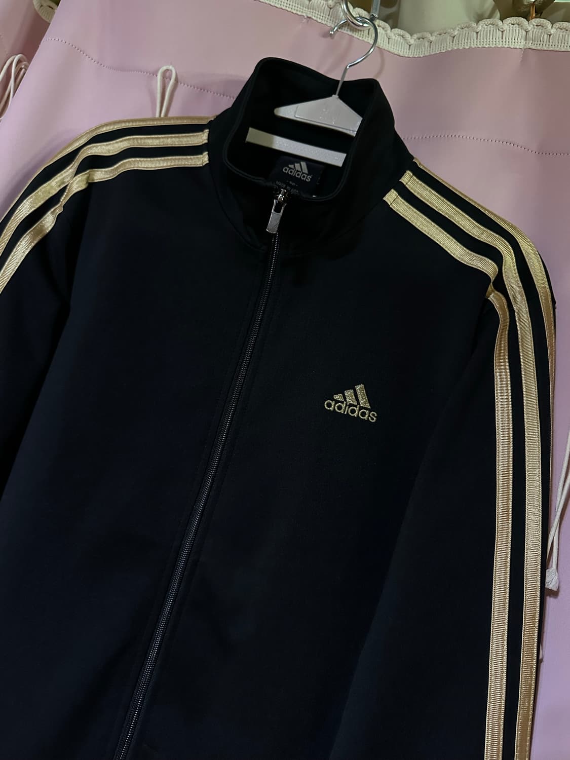 아디다스져지 아디다스 삼선 트랙탑 아디다스 블랙 골드 아디다스검골 집업 상품이미지2