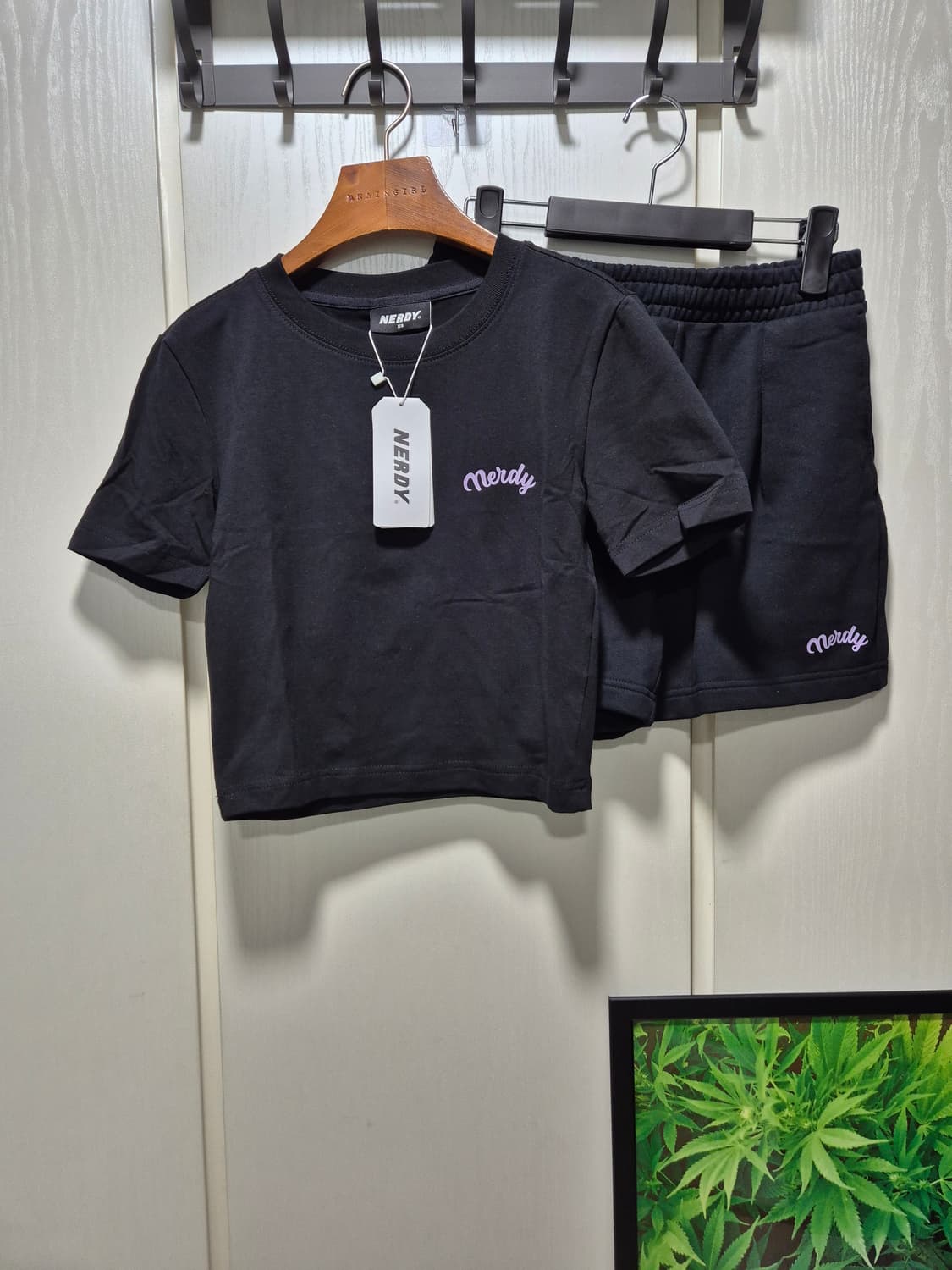 (세일)(새상품)널디 반팔 티셔츠 반바지 세트 블랙 상품이미지1