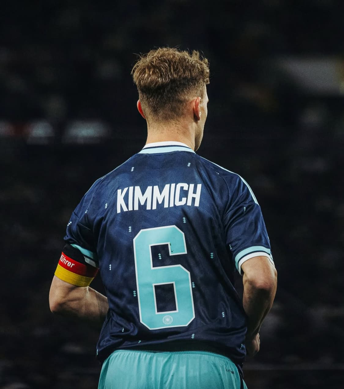 26-28 독일 국대 어웨이 키미히 유니폼 L 상품이미지9